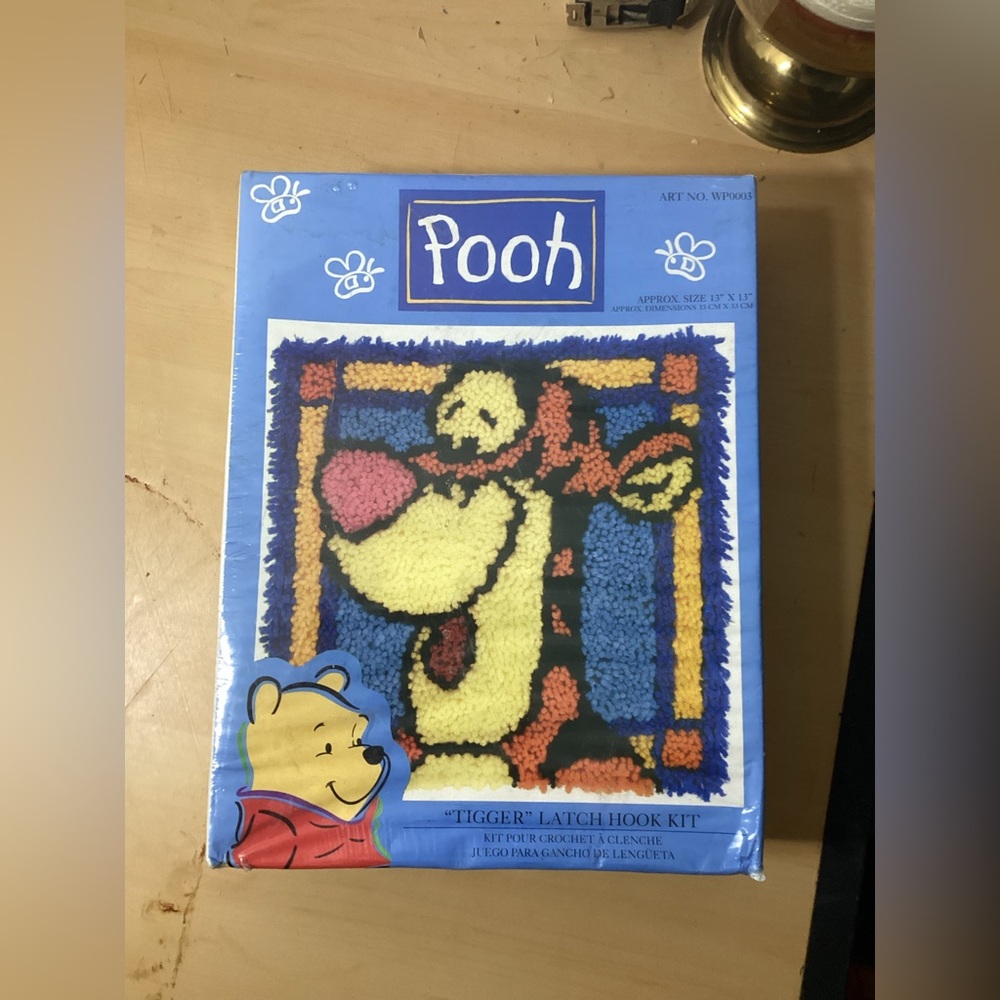 CARON Disney Winnie the Pooh TIGGER Latch Hook Kit WP0003 13"x13"